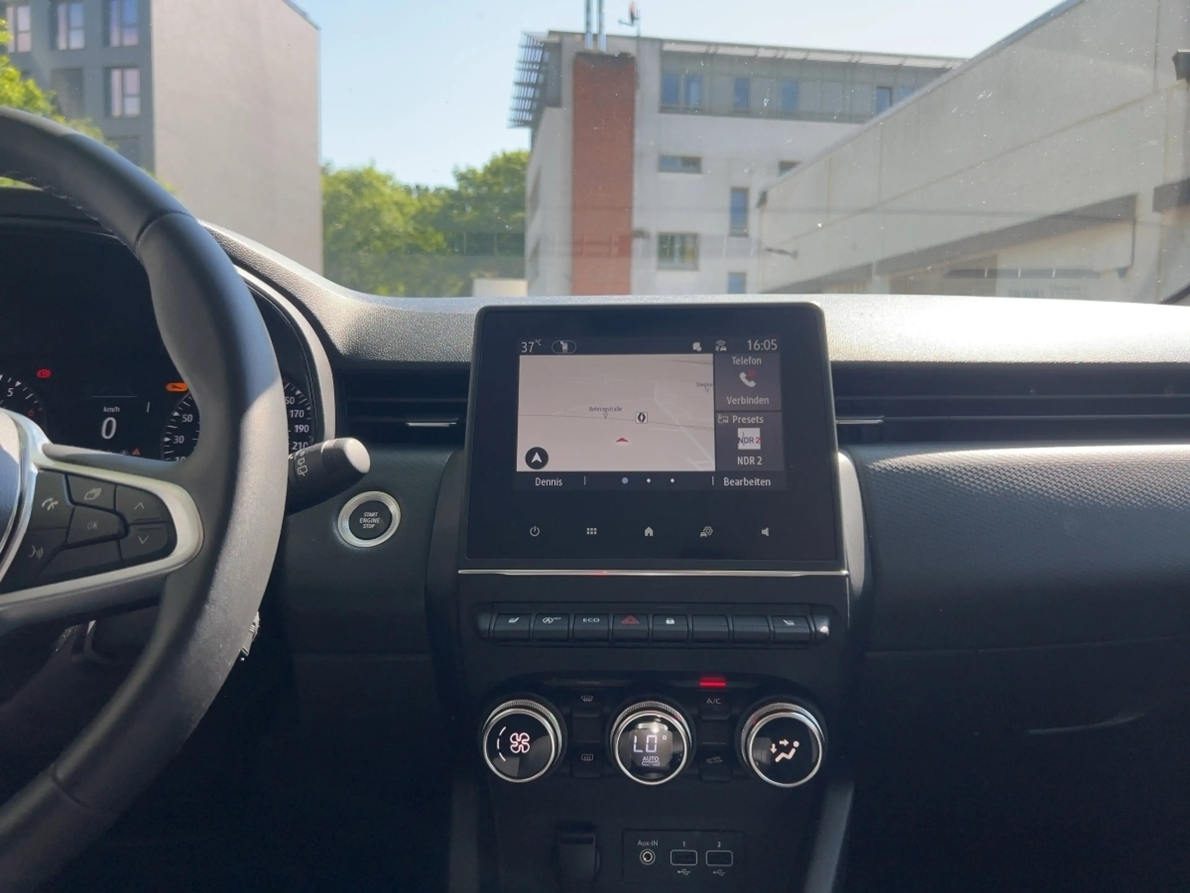 Renault Clio BUSINESS EDITION TCe 90  Apple CarPlay — photo 12