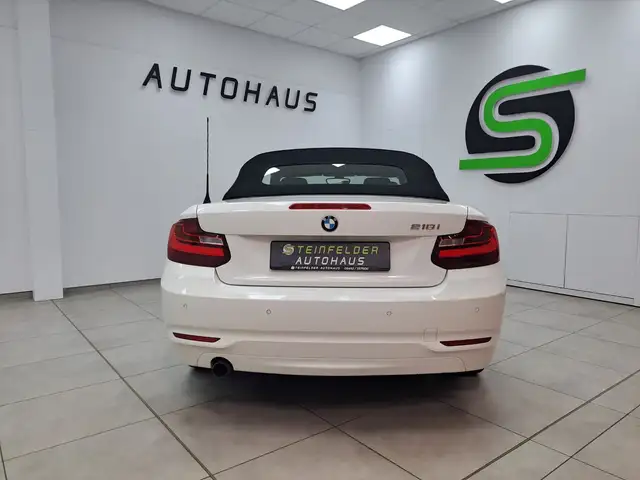 BMW 2 Series view 6