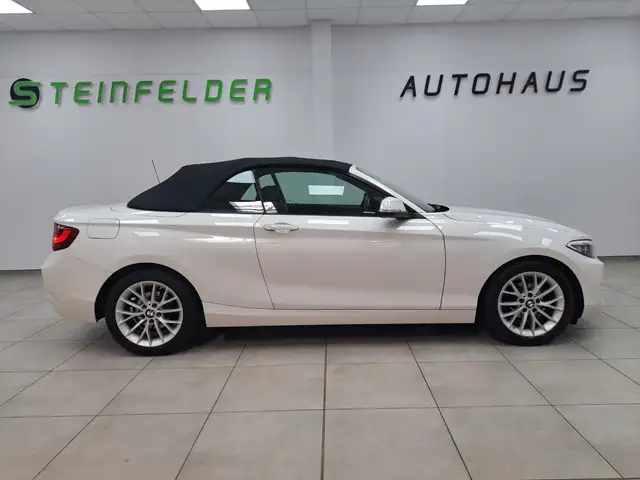 BMW 2 Series view 4