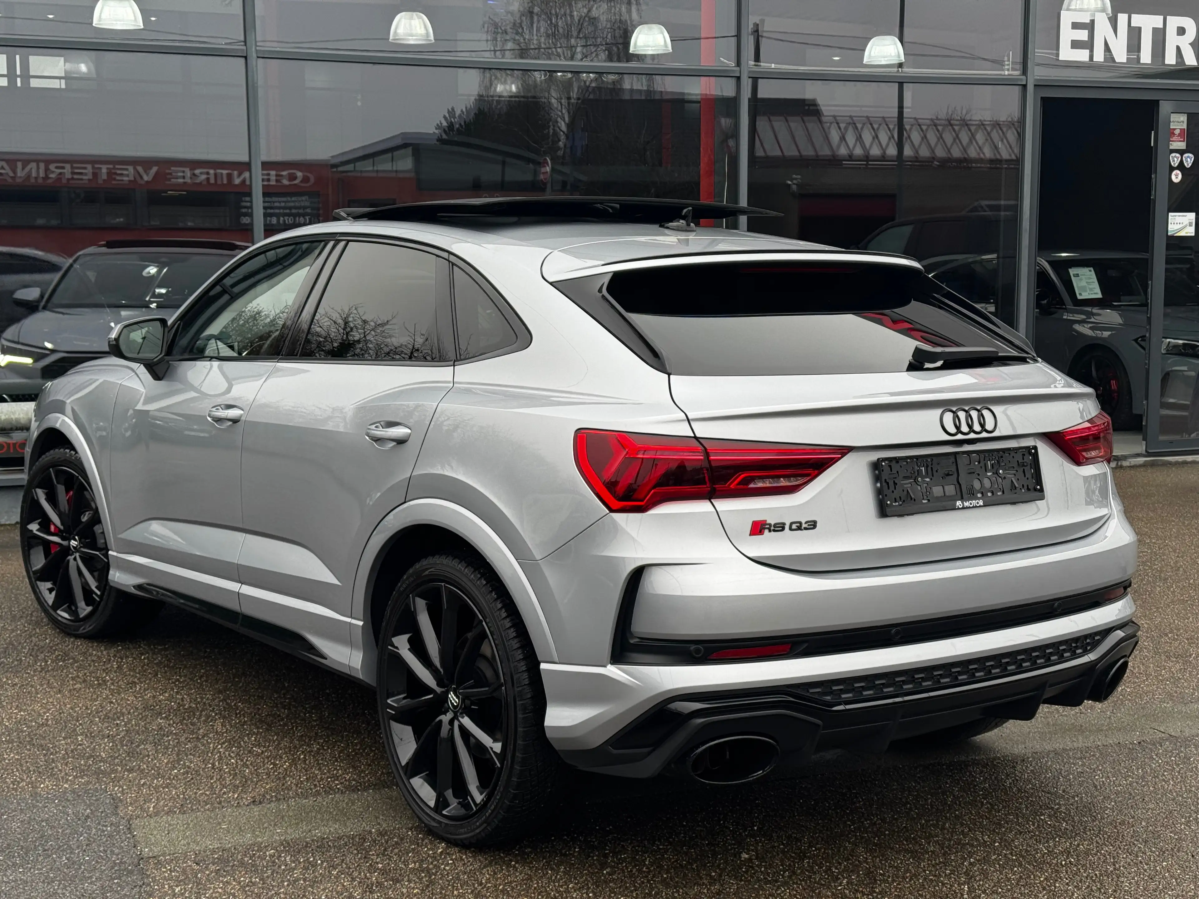 Audi RS Q3 Sportback 2.5TFSI 400CV Quattro LED PANO FULL — photo 5