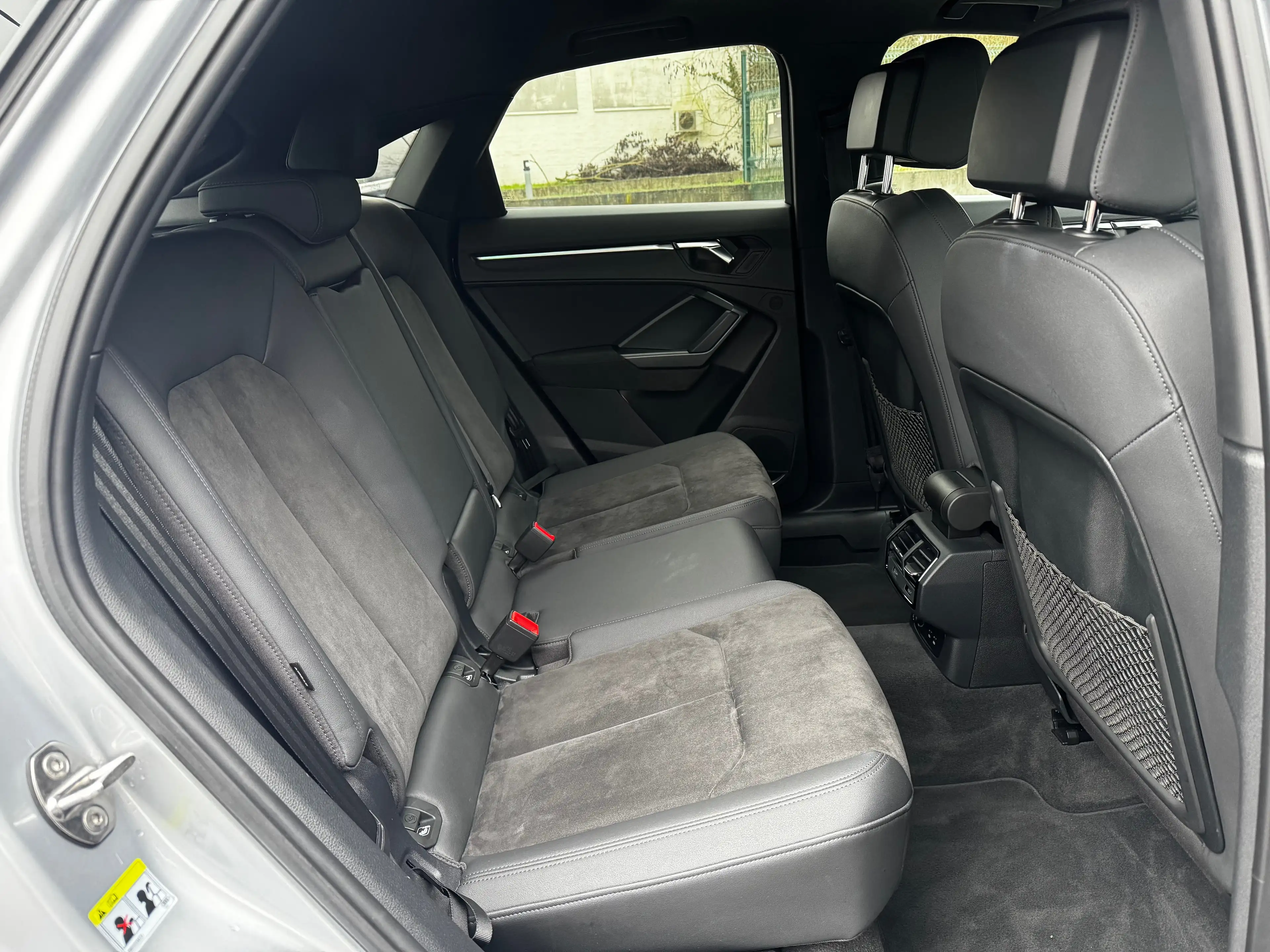 Audi RS Q3 Sportback 2.5TFSI 400CV Quattro LED PANO FULL — photo 14