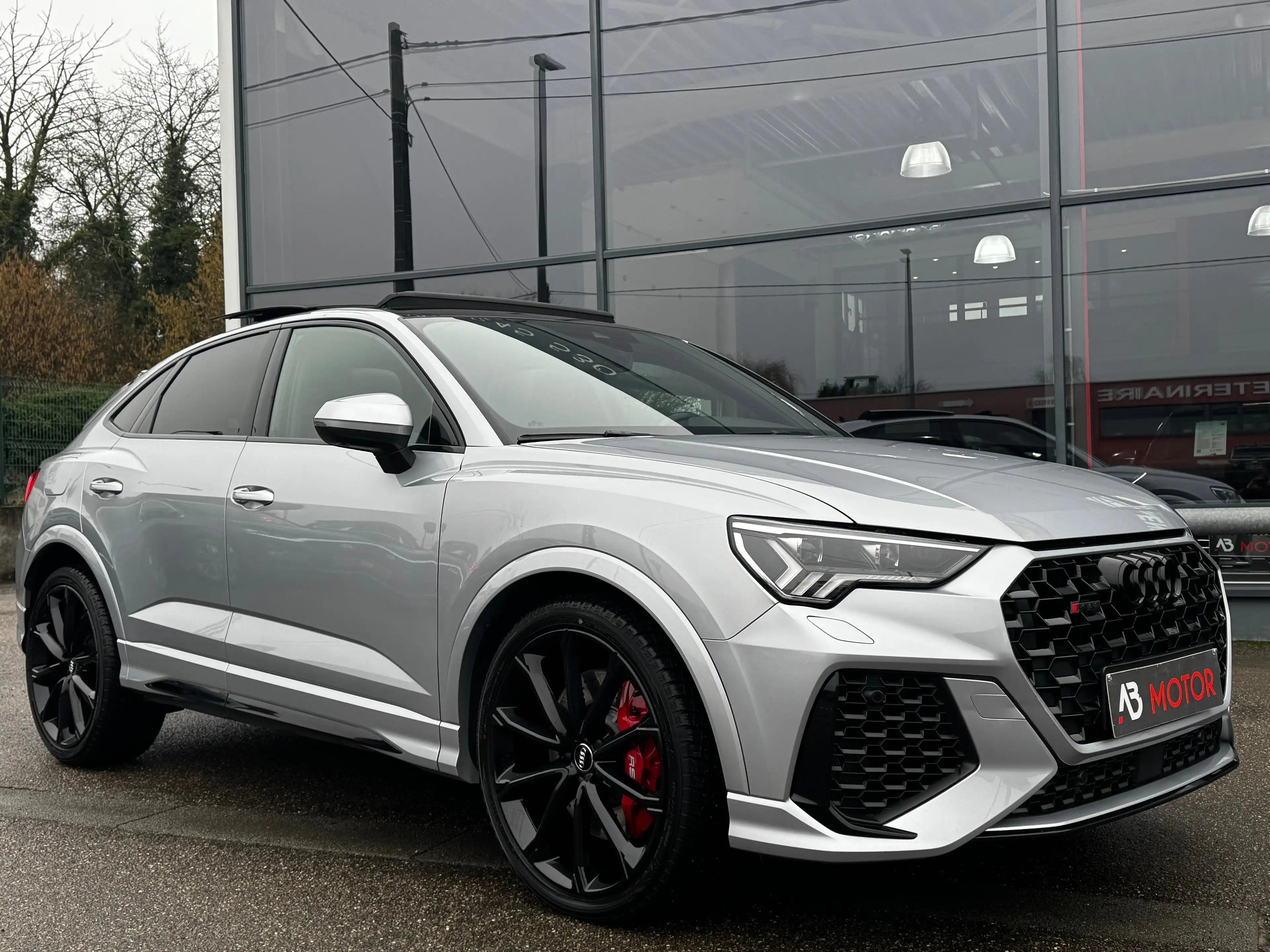 Audi RS Q3 Sportback 2.5TFSI 400CV Quattro LED PANO FULL — photo 8