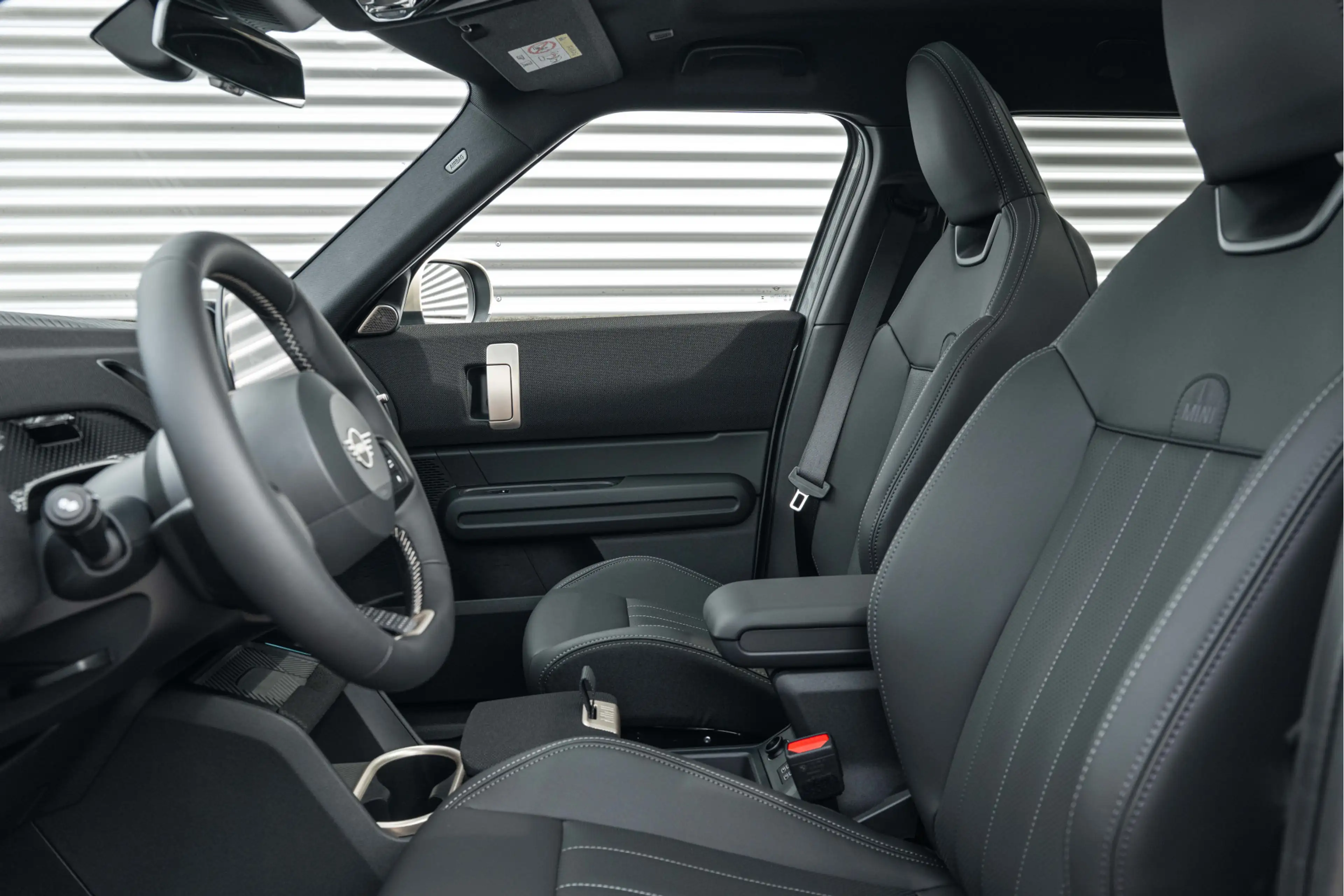 MINI Countryman C Automaat / Favoured / Pakket XL / 19" Kaleido Spok — photo 3