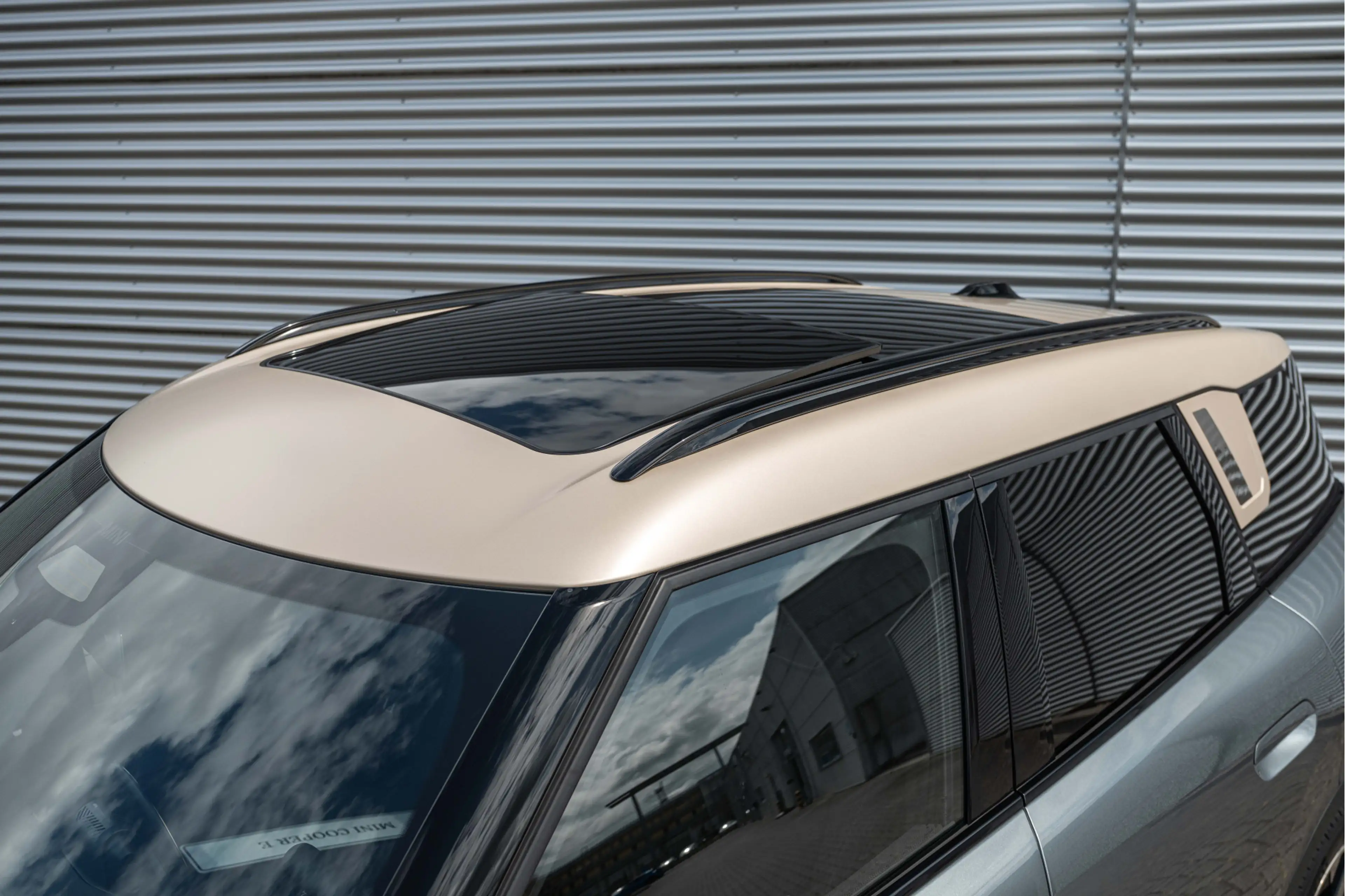 MINI Countryman C Automaat / Favoured / Pakket XL / 19" Kaleido Spok — photo 10