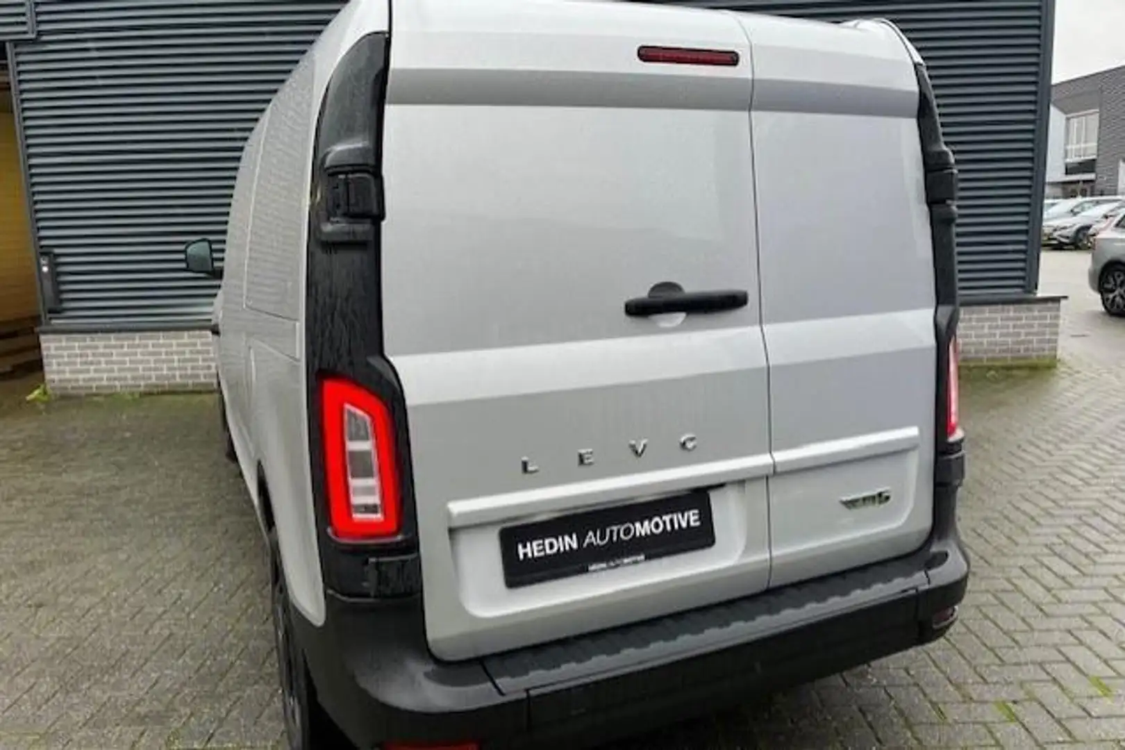 LEVC VN5 1.5 67KW (EX BTW) | Hybride met 100 km Elektrisch Silber - 2