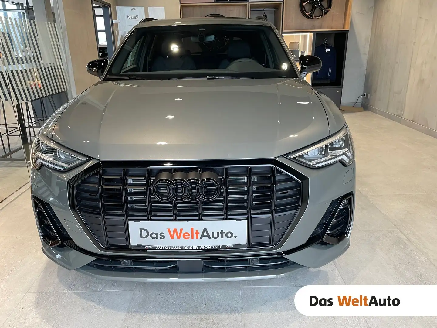 Audi Q3 35 TFSI S line exterieur Gris - 1