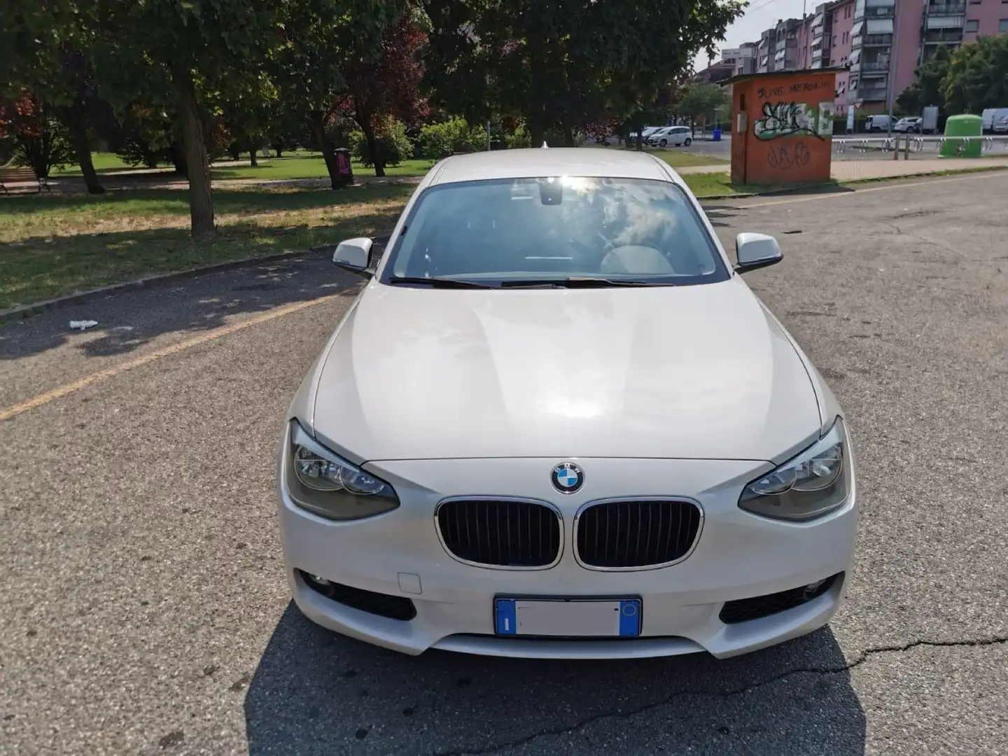 BMW 118 118d 5p Urban Bianco - 2