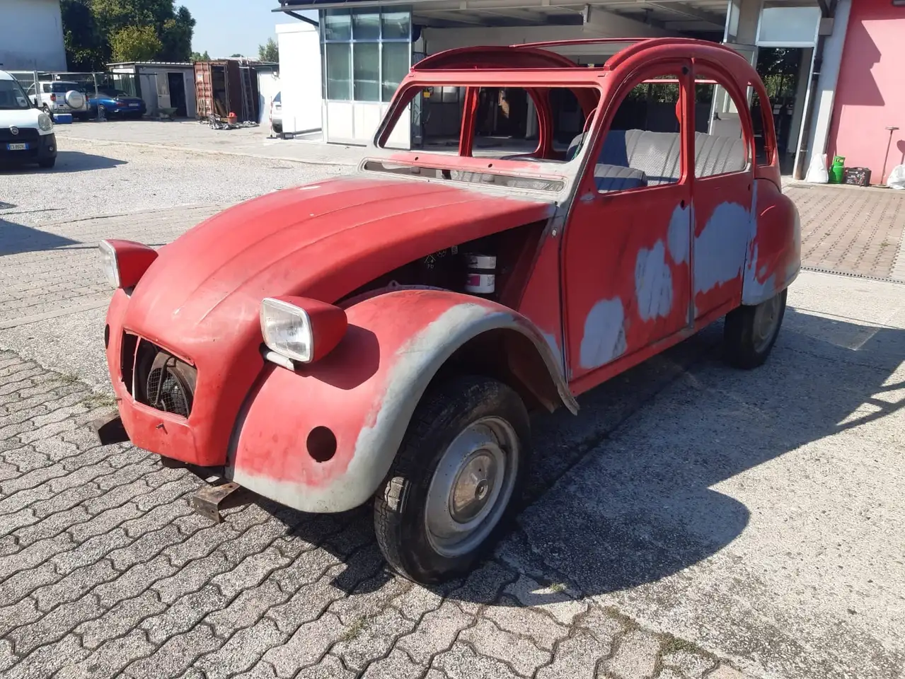 Citroen 2CV, foto 1