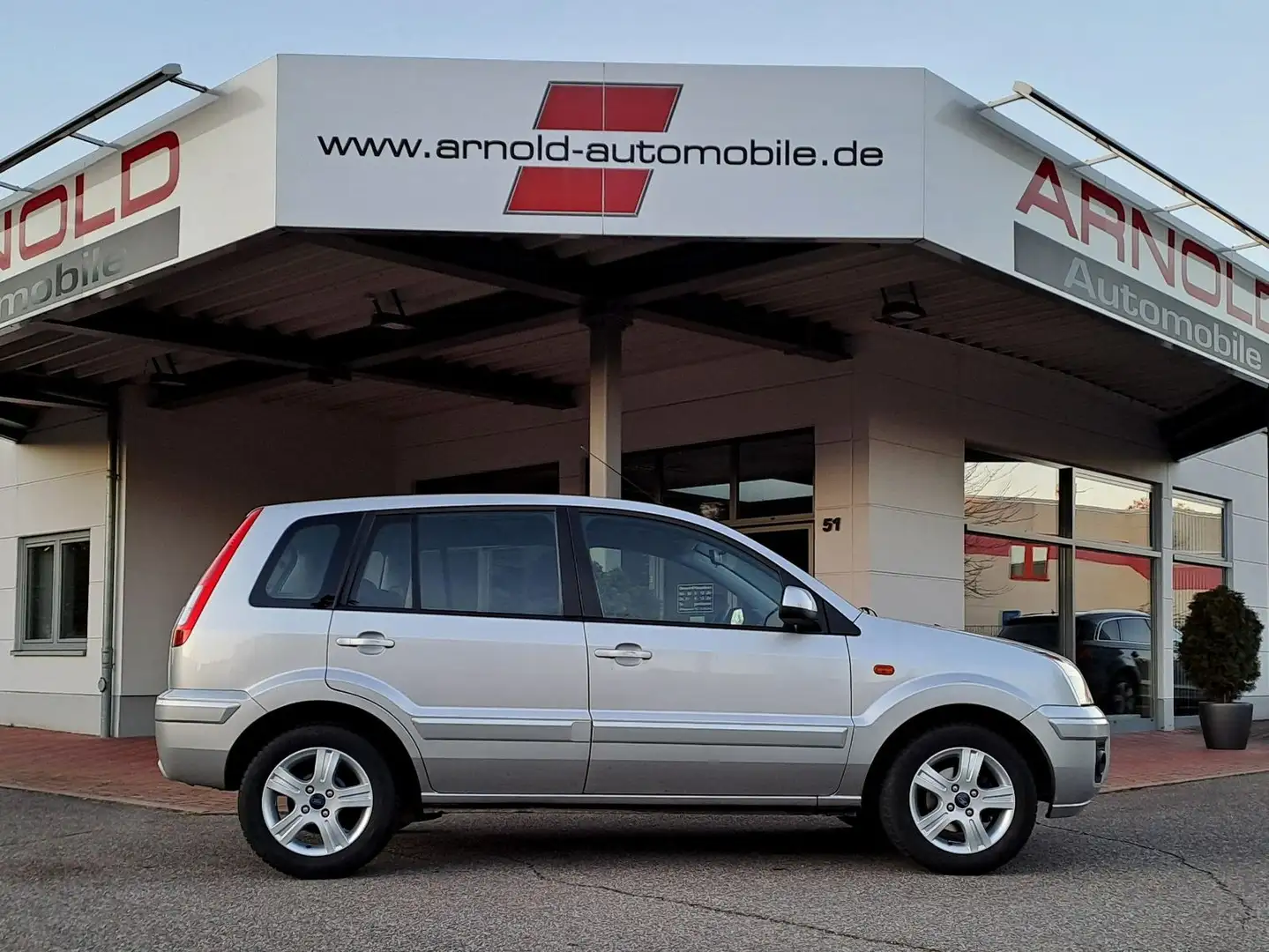 Ford Fusion 1.4 ( HU/TÜV u. Inspektion neu) Silber - 2