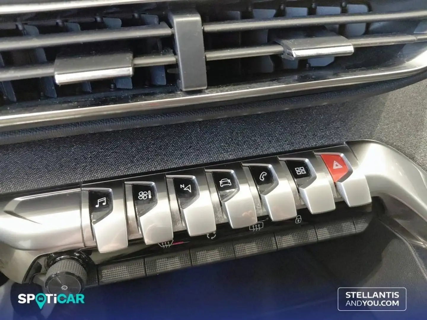 Peugeot 3008 1.5L BlueHDi 96kW (130CV) S&S Allure Blanco - 1