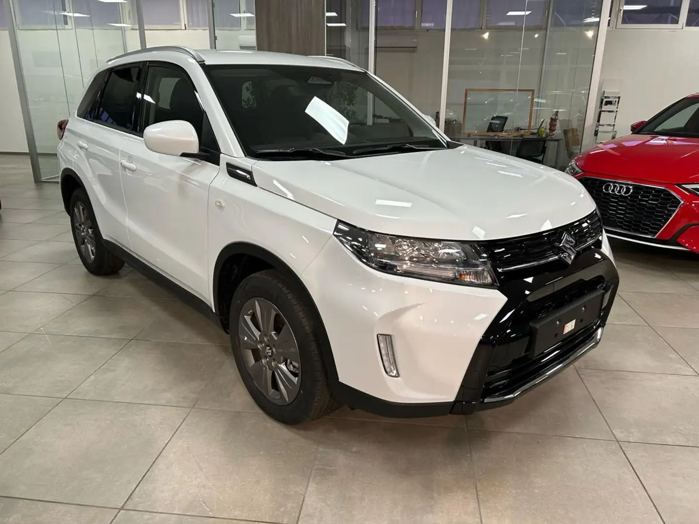 Suzuki Vitara 1.4 Hybrid 4WD AllGrip Cool+ Bianco - 1