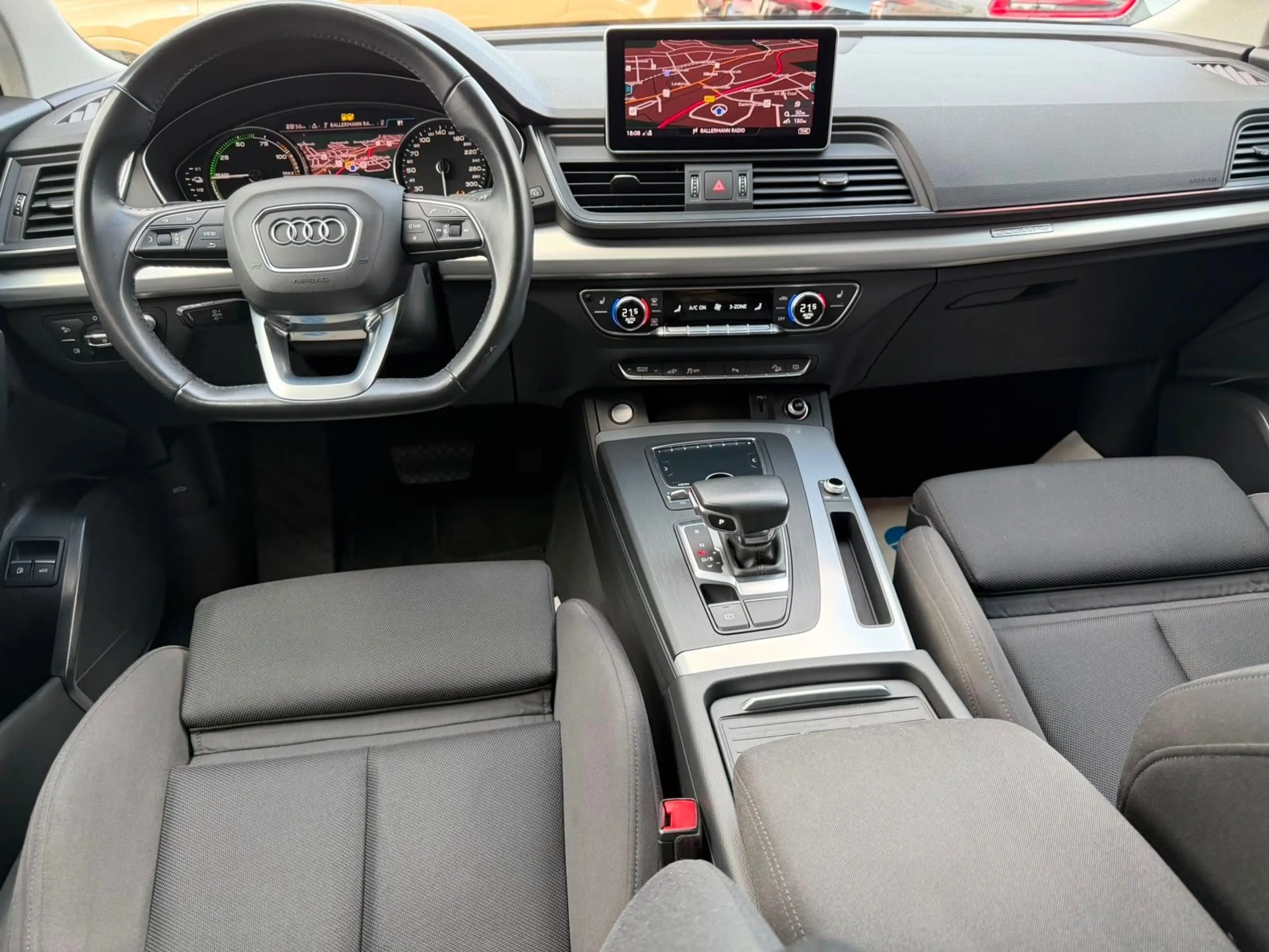 Audi Q5 50 TFSI e quattro sport*Plughybrid*HuD*RFK*Le — photo 9