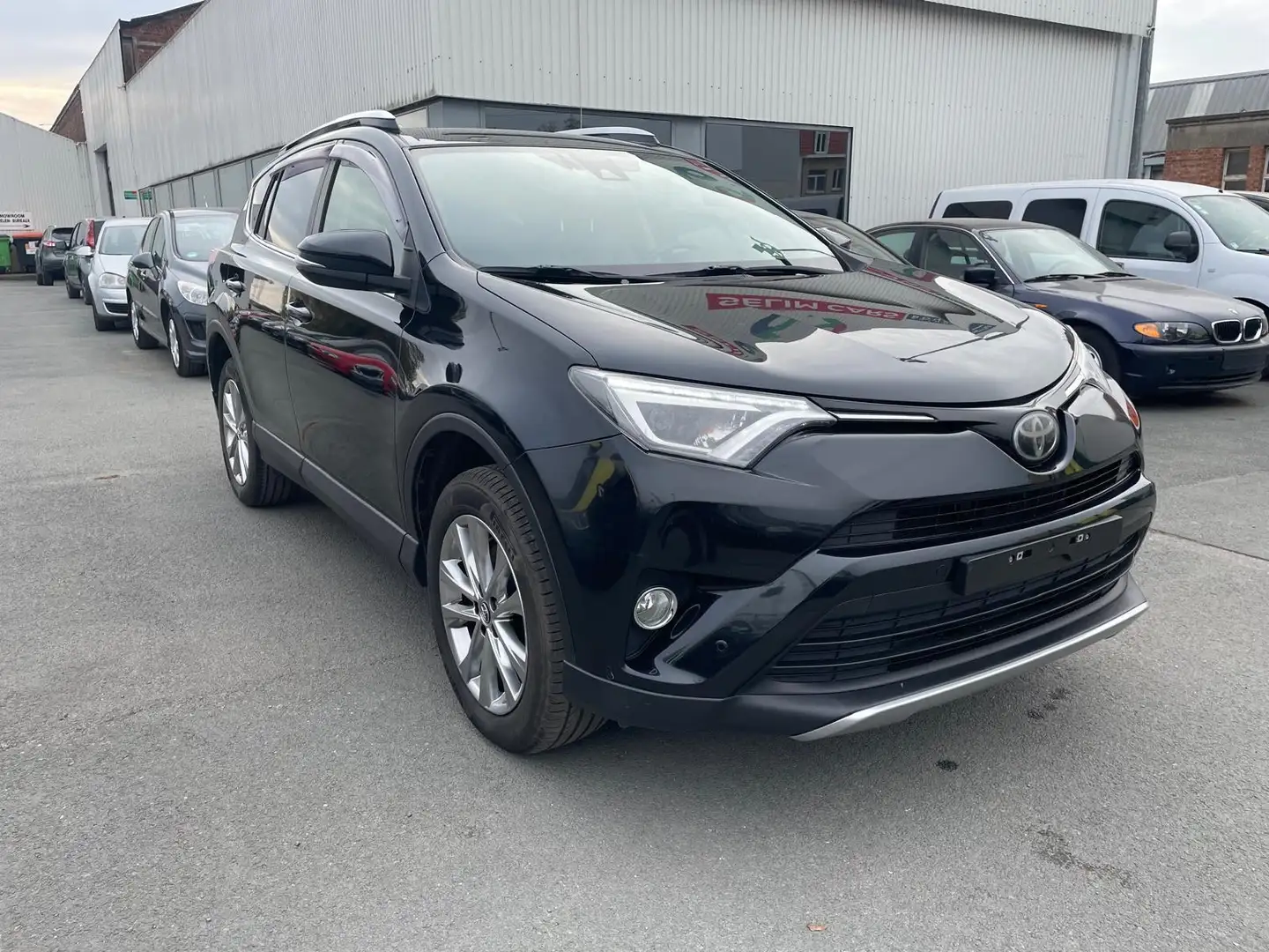 Toyota RAV 4 RAV4 2.0 D-4D 2WD Lounge Zwart - 2