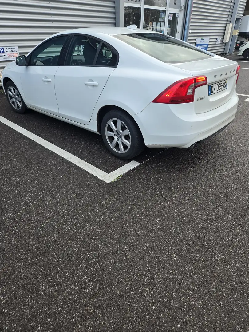 Volvo S60 S60 D3 136 ch Stop Blanc - 1