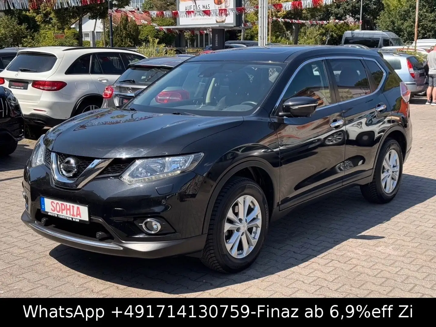 Nissan X-Trail Acenta-PANO-KAM-AHK-SHZG-PDC-TEMP- Schwarz - 1