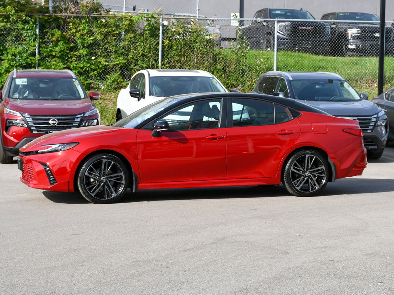 2025 Toyota Camry Sedan