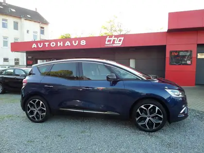 Annonce voiture d'occasion Renault Scenic - CARADIZE