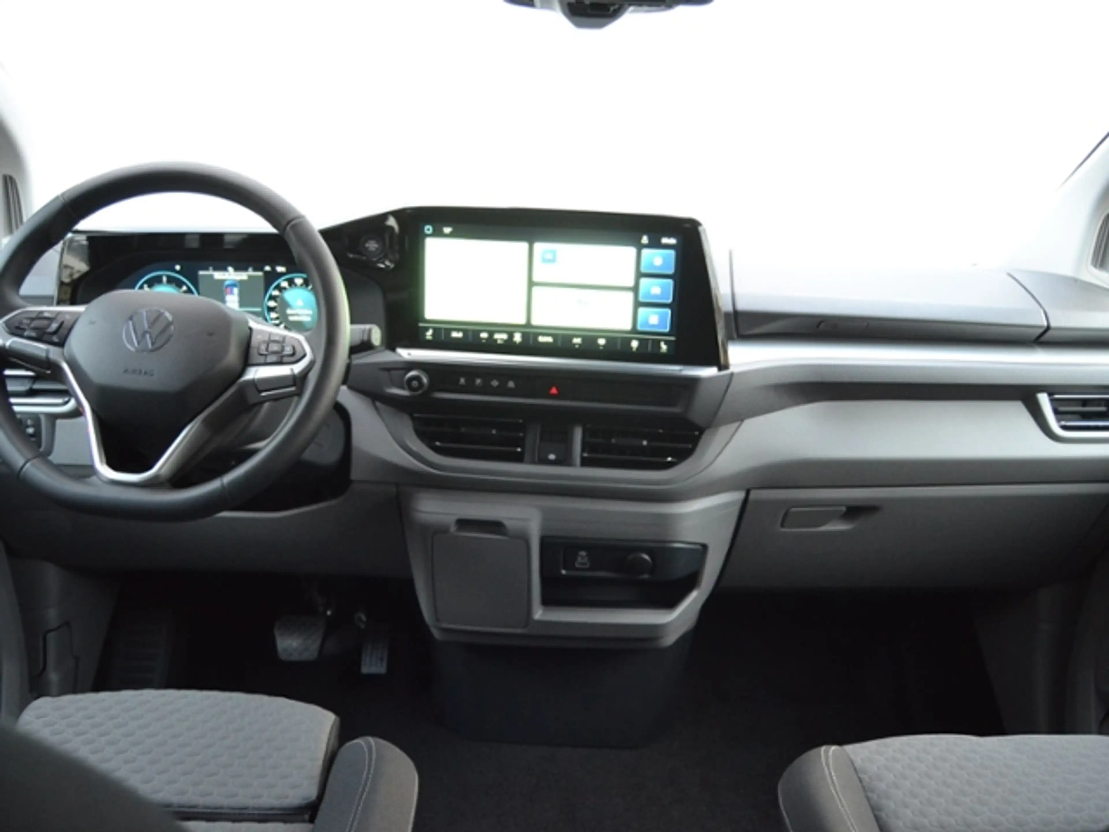 Volkswagen T7 Caravelle 2.0 TDI Aut. LANG 8-SITZER/EXTERIEUR/ASSISTENZ-PL — photo 5