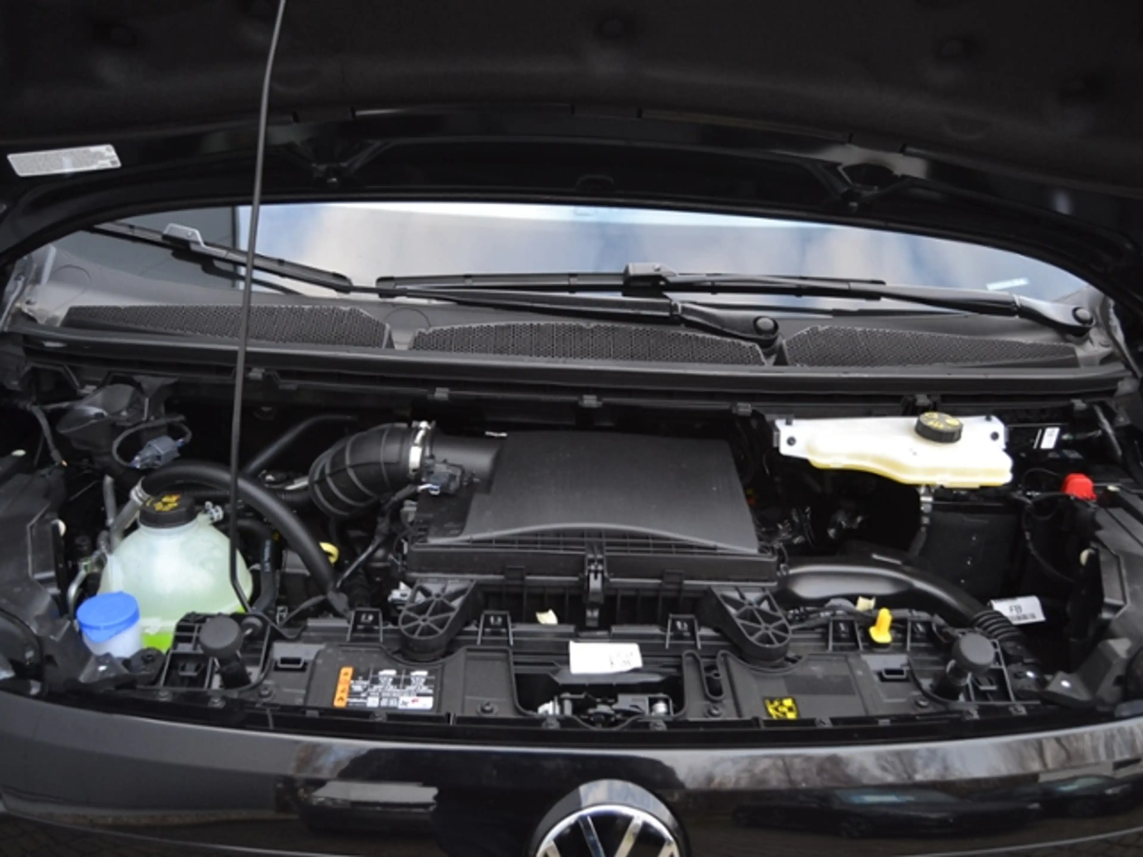 Volkswagen T7 Caravelle 2.0 TDI Aut. LANG 8-SITZER/EXTERIEUR/ASSISTENZ-PL — photo 13