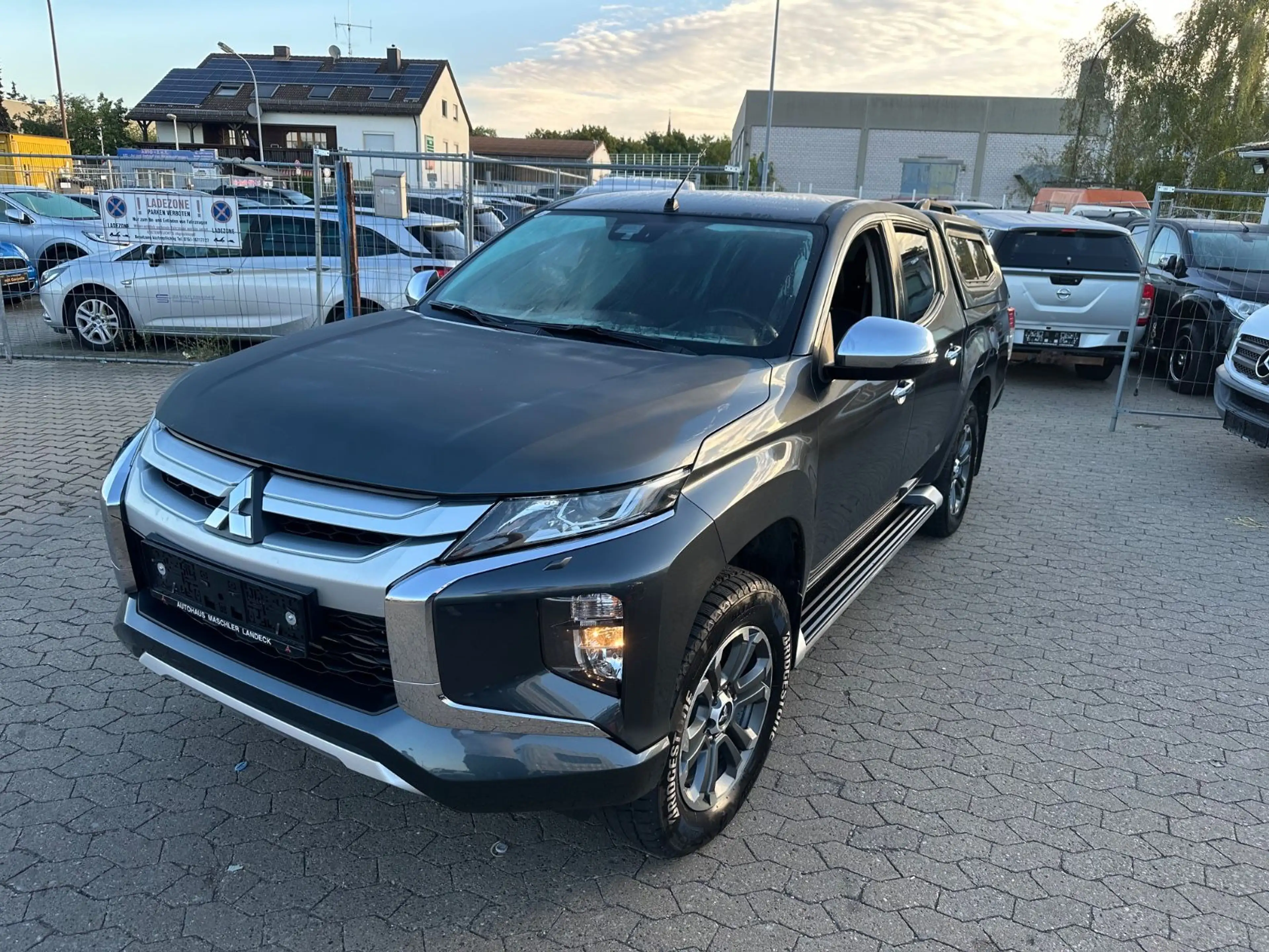Mitsubishi L200 — photo 3