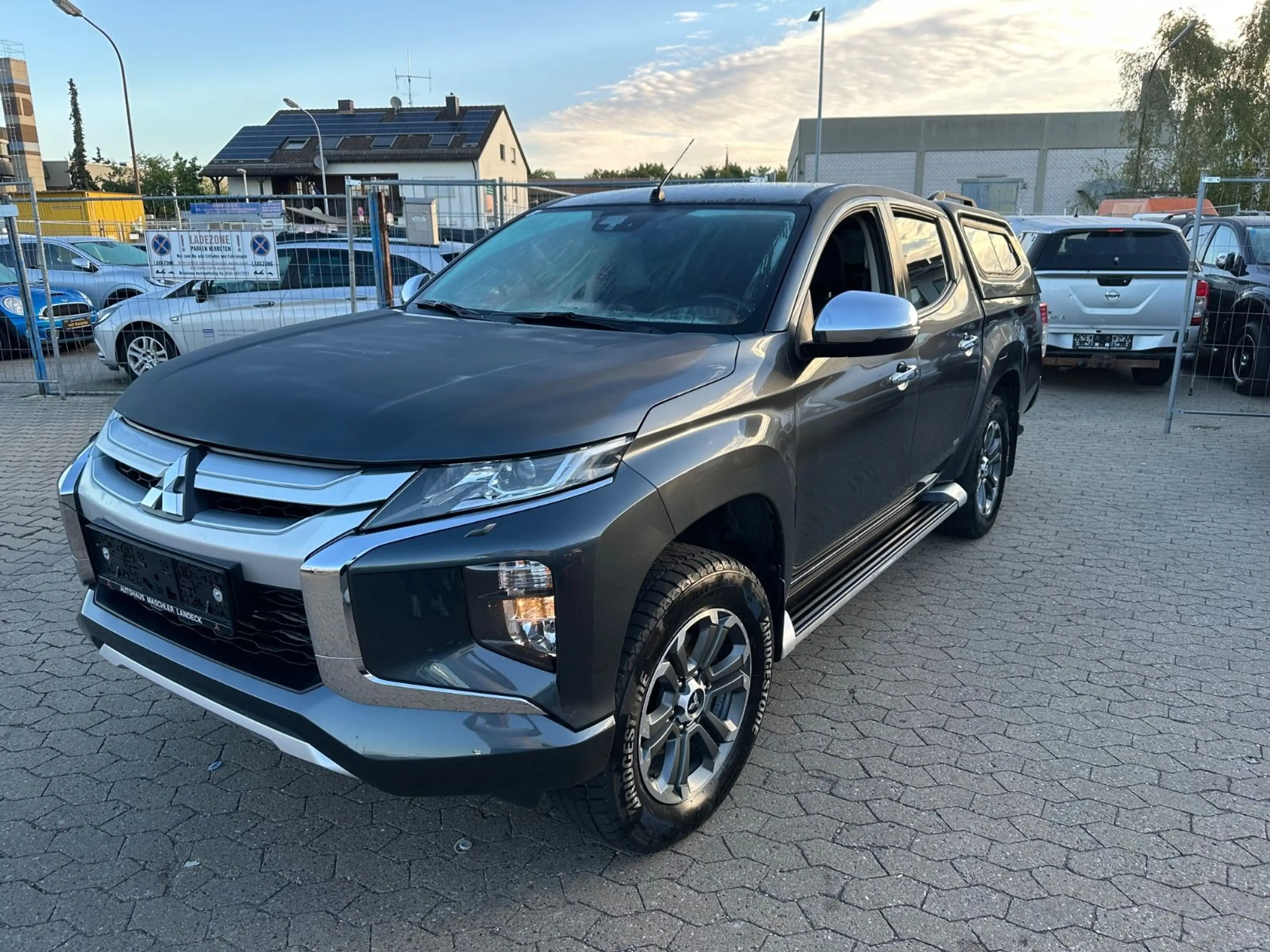 Mitsubishi L200 — photo 2
