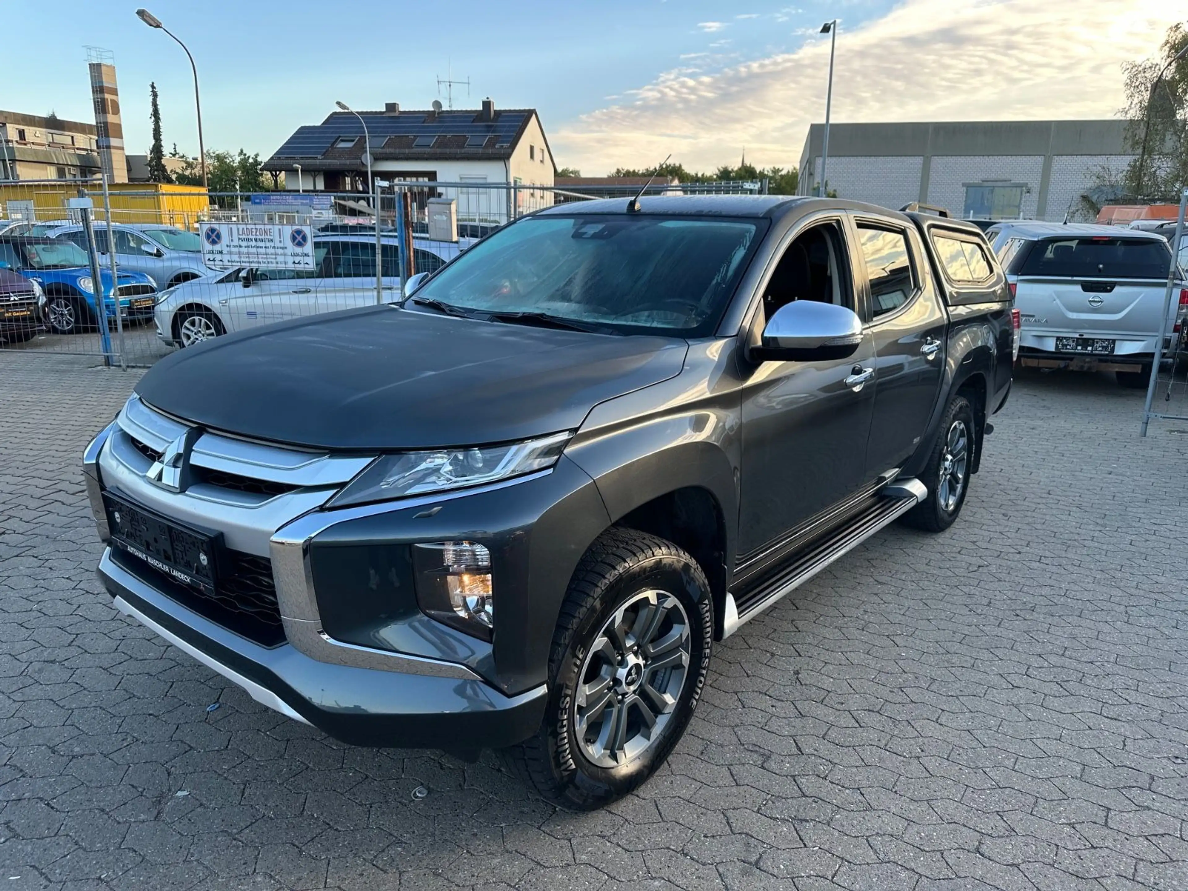 Mitsubishi L200 — photo 6