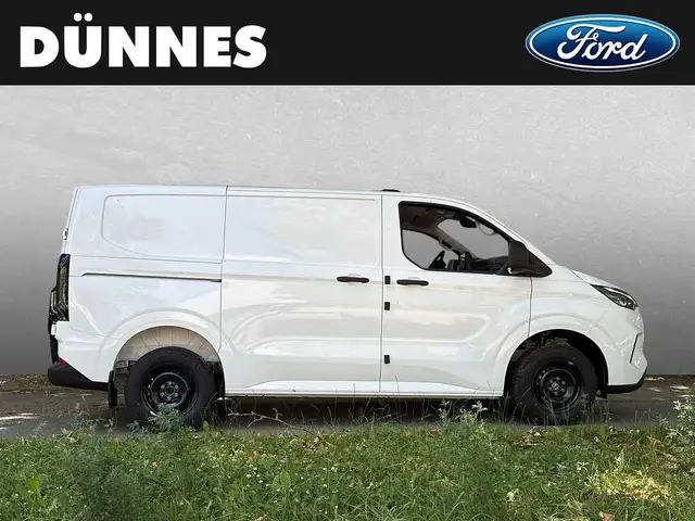 Ford Transit Custom view 6