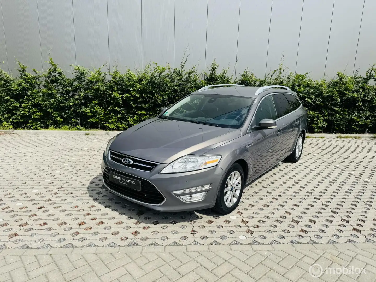 Ford Mondeo Wagon 1.6 EcoBoost Lease Titanium Bruin - 1