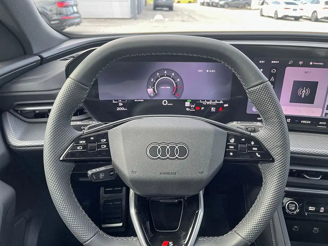 Audi Q5 снимка Audi Q5