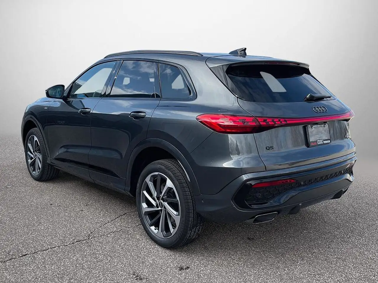 Audi Q5 снимка Audi Q5
