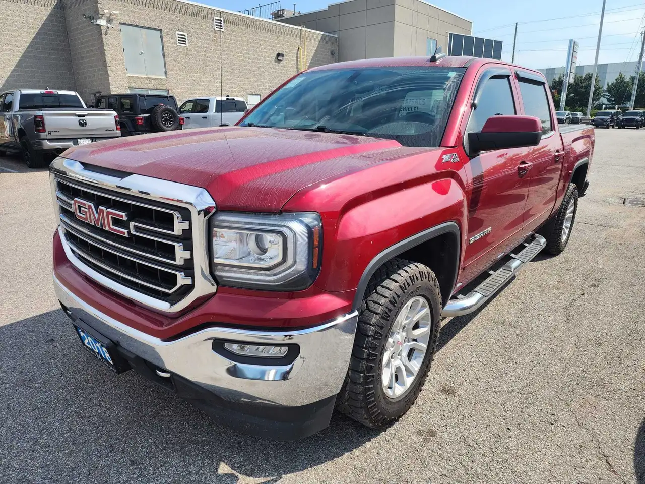 GMC Sierra 1500 снимка GMC Sierra 1500