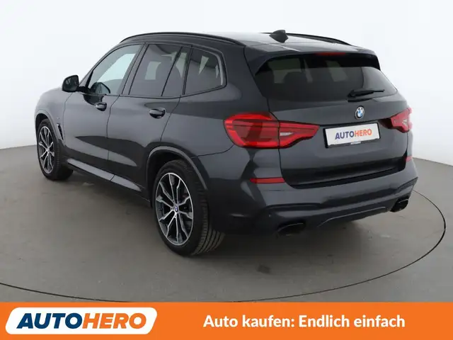BMW X3 view 4