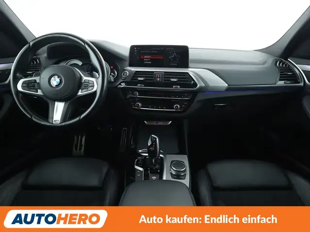 BMW X3 view 12