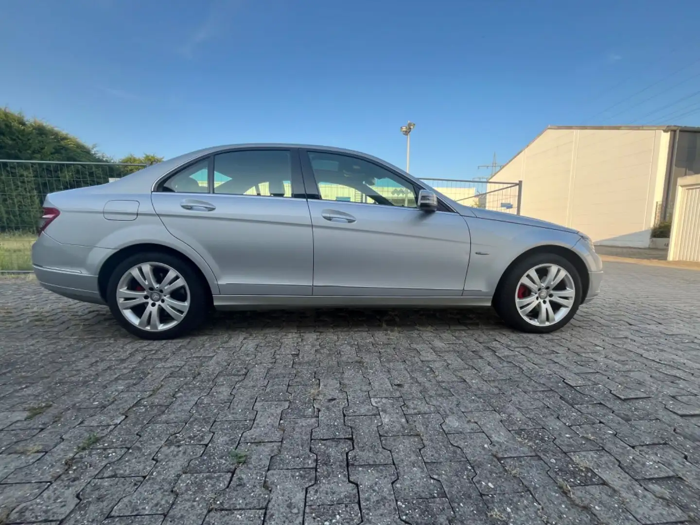Mercedes-Benz C 250 CGI BlueEfficiency Special/1 Hand/Scheckhe Zilver - 2