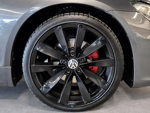 Volkswagen Scirocco view 10