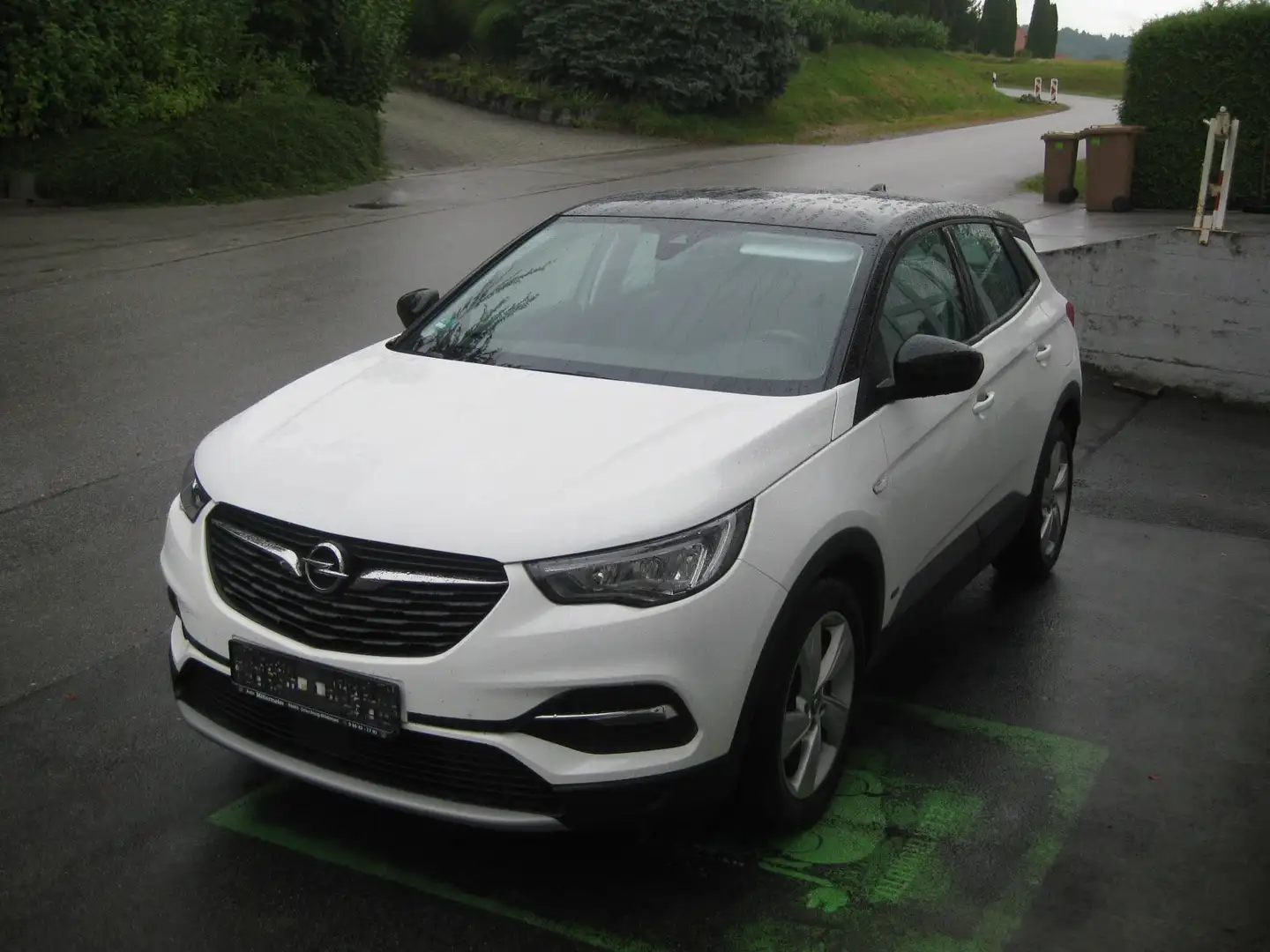 Opel Grandland X Plug-in-Hybrid4 1.6 DI Start/Stop Aut Elegance Weiß - 2