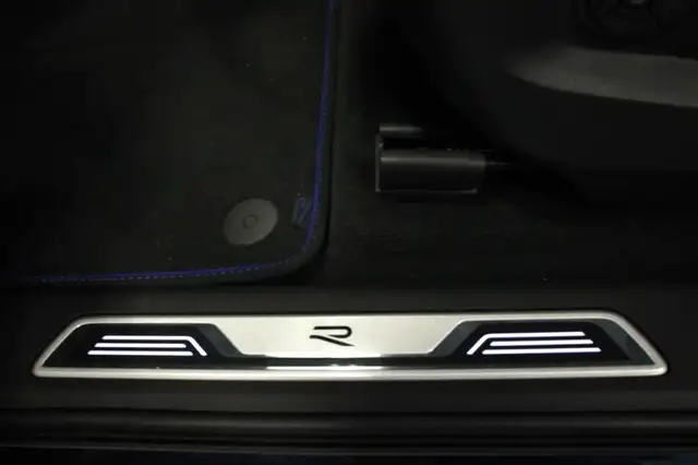 Volkswagen Touareg R eHybrid TSI 4MOTION Ansicht 19