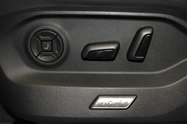 Volkswagen Touareg R eHybrid TSI 4MOTION Ansicht 18