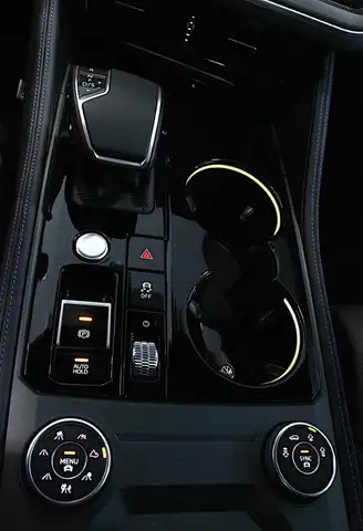 Volkswagen Touareg R eHybrid TSI 4MOTION Ansicht 33