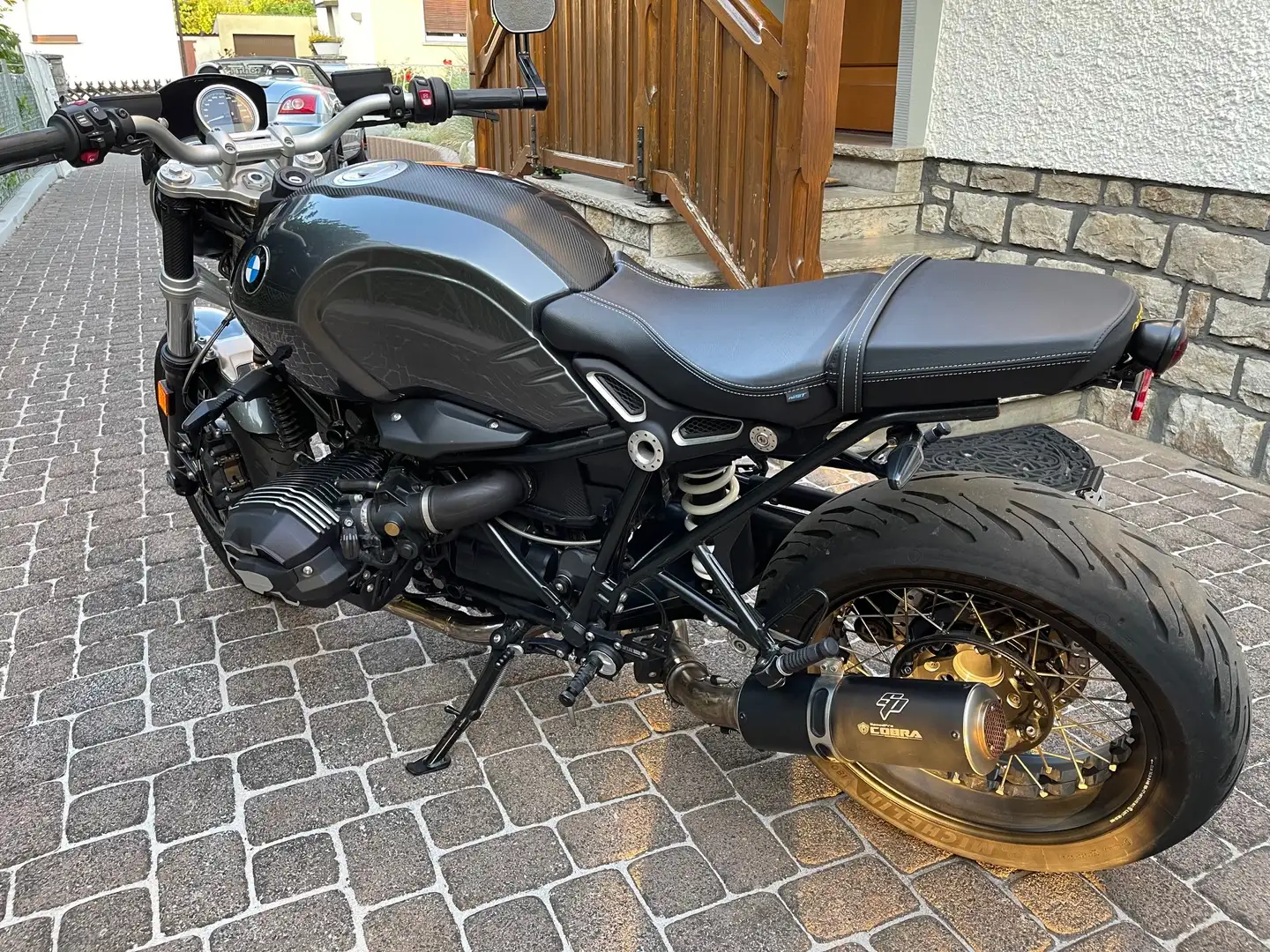 BMW R nineT Grau - 2