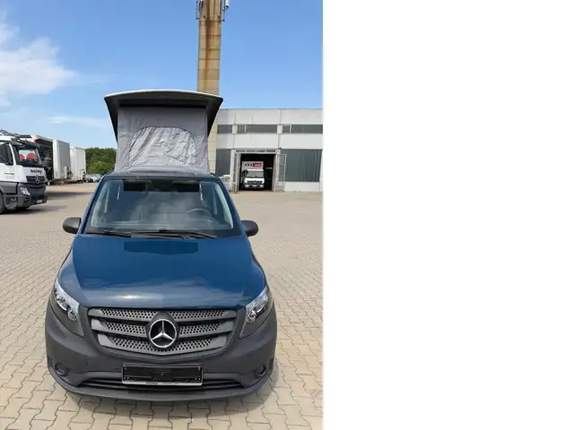 Mercedes-Benz Vito view 5