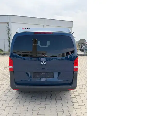 Mercedes-Benz Vito view 4