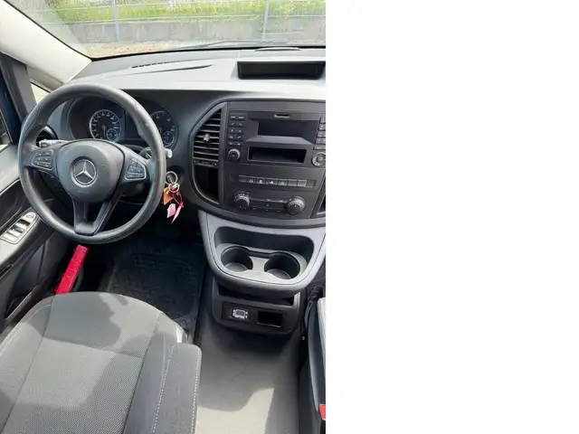 Mercedes-Benz Vito view 15