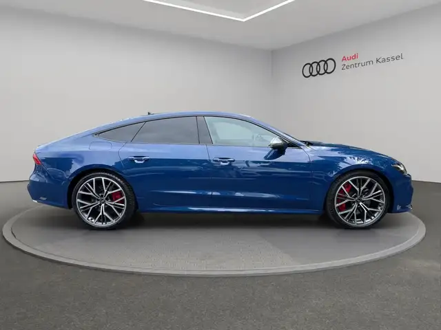 Audi S7 view 8