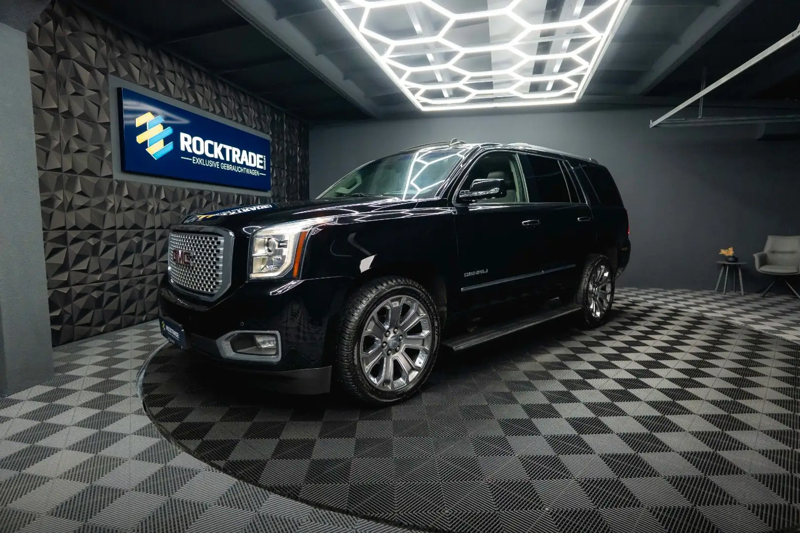 GMC Yukon 6.2 V8 DENALI 4x4 LED *Unfallfrei*TV*ACC* Beige - 1