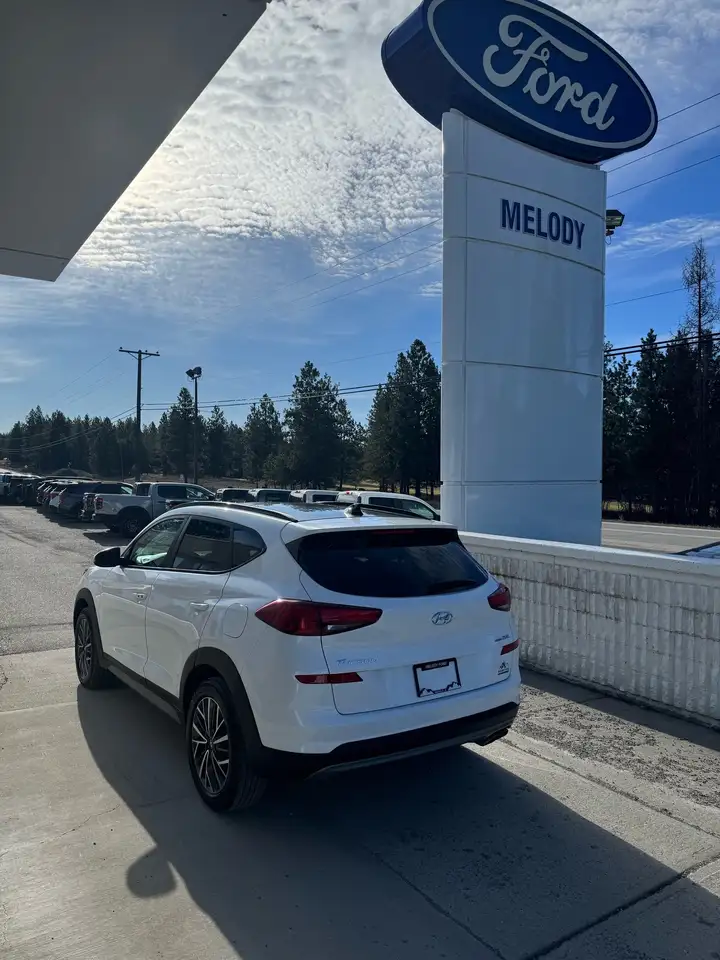 Hyundai TUCSON снимка Hyundai TUCSON