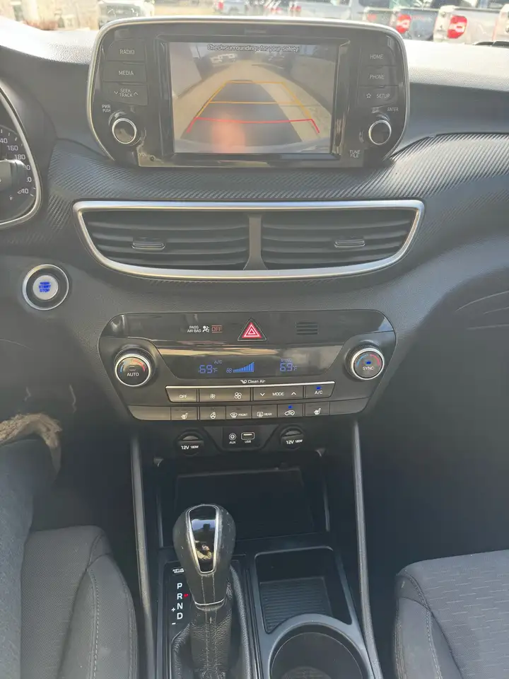 Hyundai TUCSON снимка Hyundai TUCSON