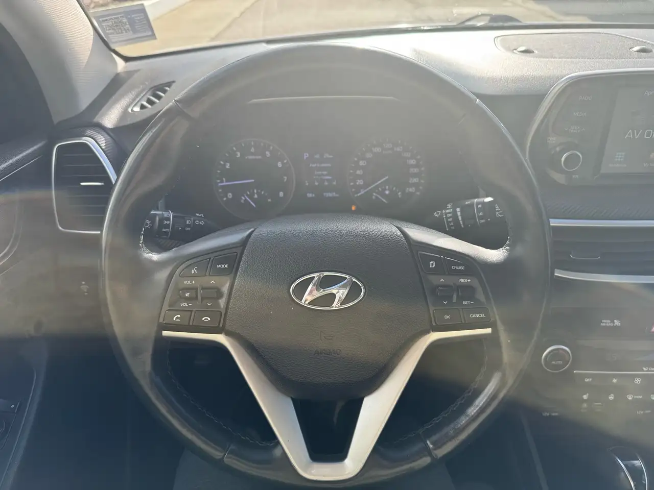 Hyundai TUCSON снимка Hyundai TUCSON