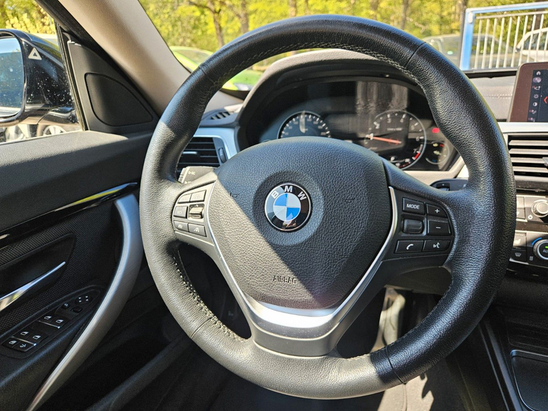 BMW 330 3 Gran Turismo 330 i xDrive Sport Line — photo 13