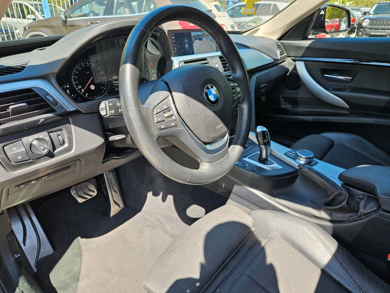 BMW 330 3 Gran Turismo 330 i xDrive Sport Line — photo 9